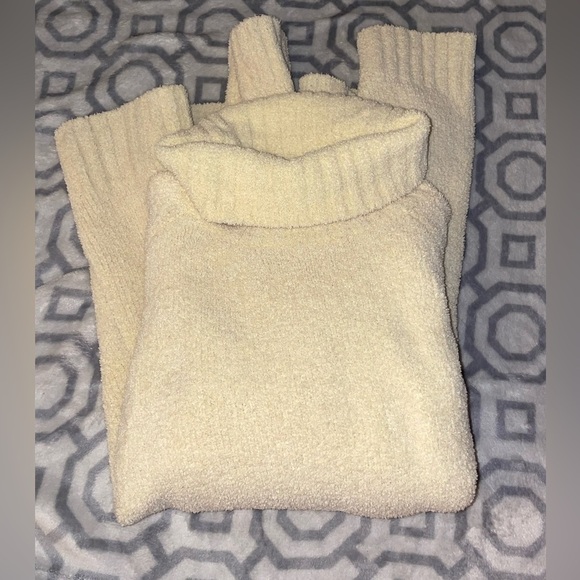 Vintage Carolyn Taylor cream sweater, turtleneck, size XL - Picture 7 of 12